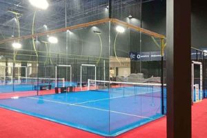 Sân Padel trong nhà