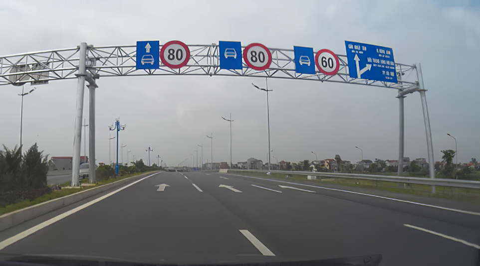 TỔNG QUAN VỀ DỊCH VỤ THI CÔNG GIÁ LONG MÔN GIAO THÔNG