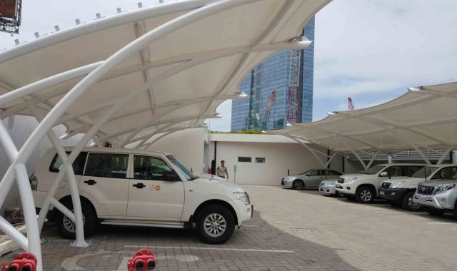 mái canopy bãi xe