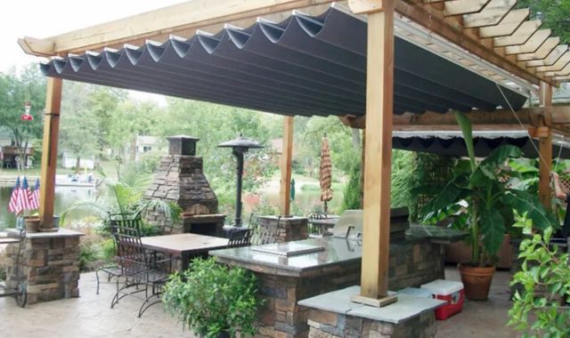 mái canopy sân vườn
