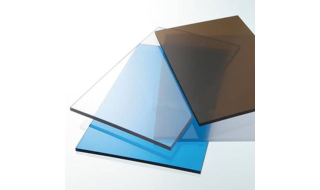 mái nhựa polycarbonate lấy sáng